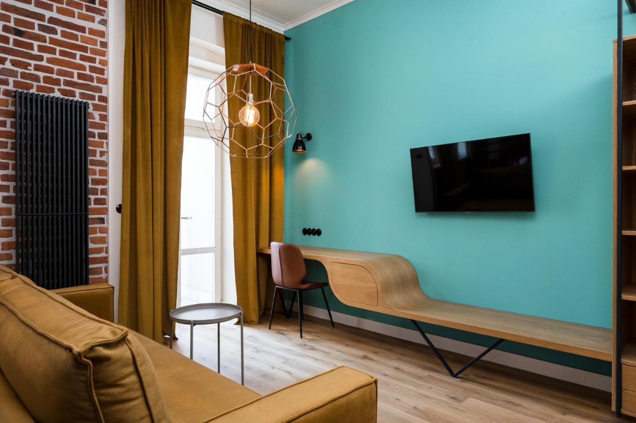 Goldfinger 3-Bed Unique Apartment In The Heart Of Podgorze Cracovie Extérieur photo