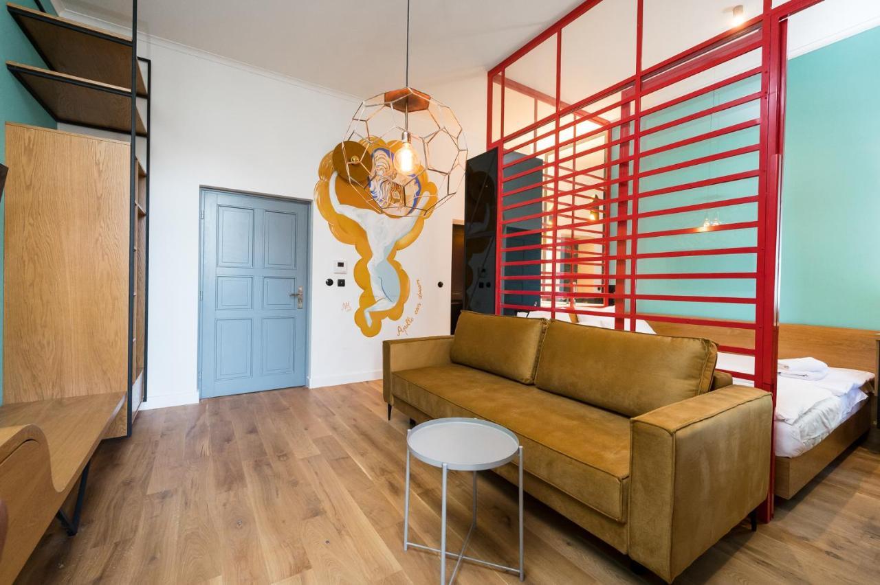 Goldfinger 3-Bed Unique Apartment In The Heart Of Podgorze Cracovie Extérieur photo