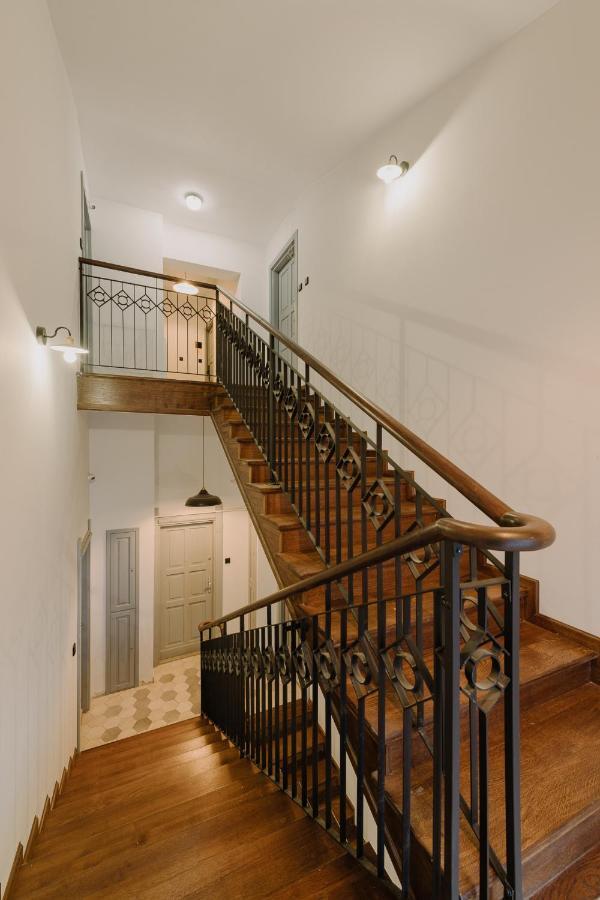 Goldfinger 3-Bed Unique Apartment In The Heart Of Podgorze Cracovie Extérieur photo